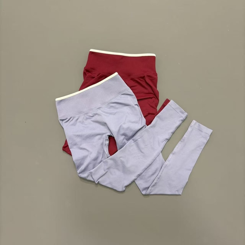 HISTELLO Ignite Sculpt Scrunch - đánh giá và giá Ignite Yoga Fitness