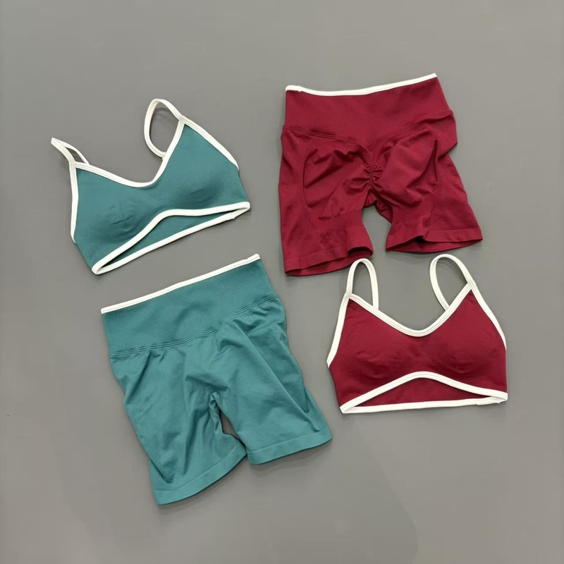 2 Piece Sports Set Ignite Scul - đánh giá và giá Ignite Yoga Fitness